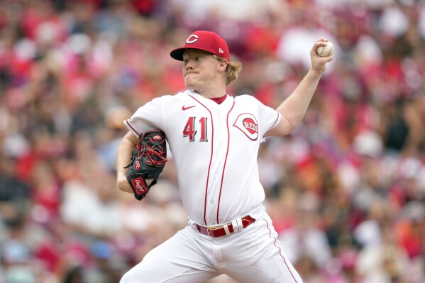 Reds pitchers shop